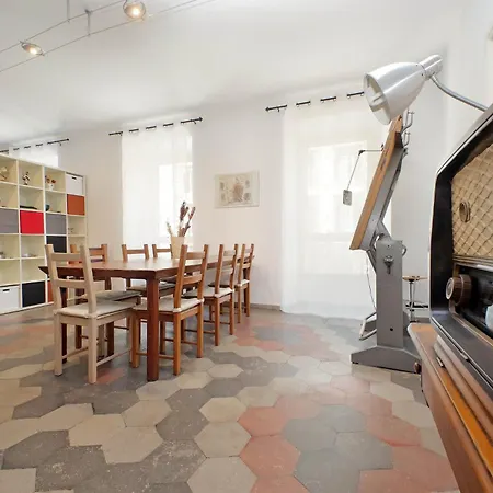 Apartment Cavour Rom